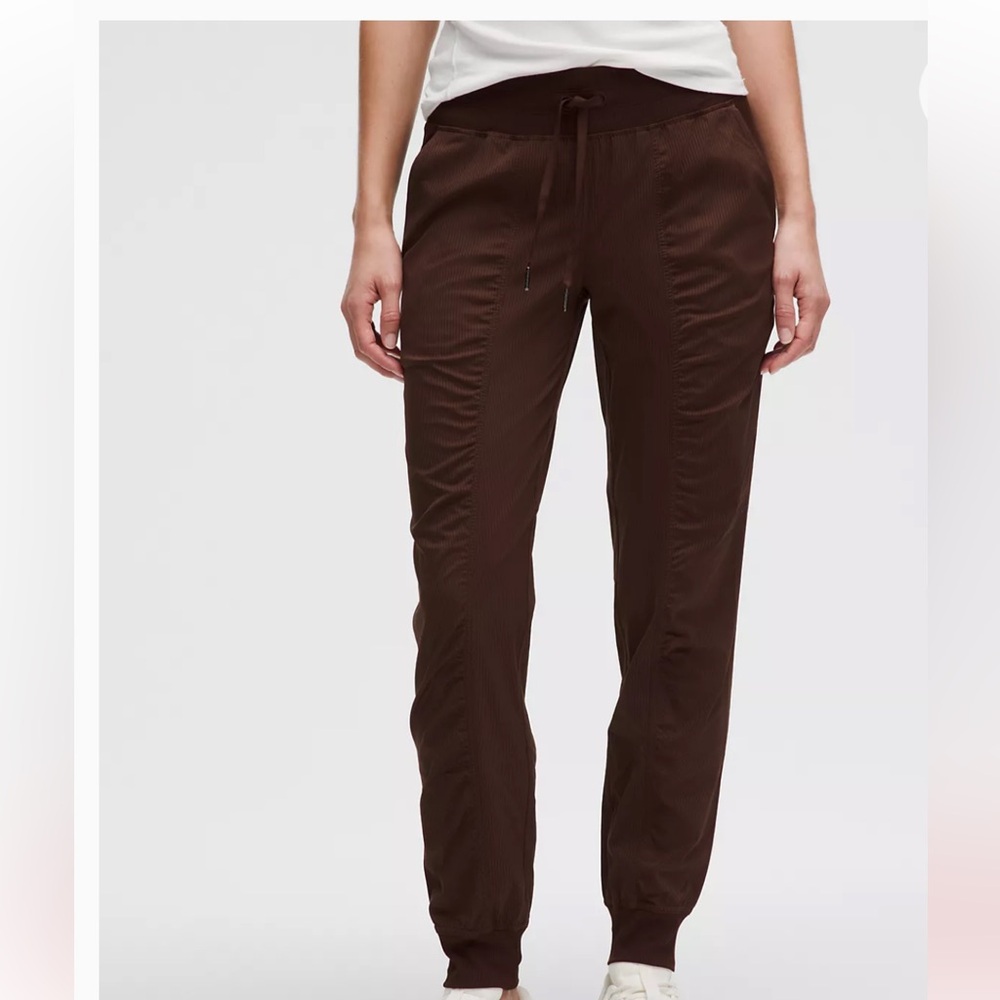 Lululemon Athletica Chocolate Brown Joggers